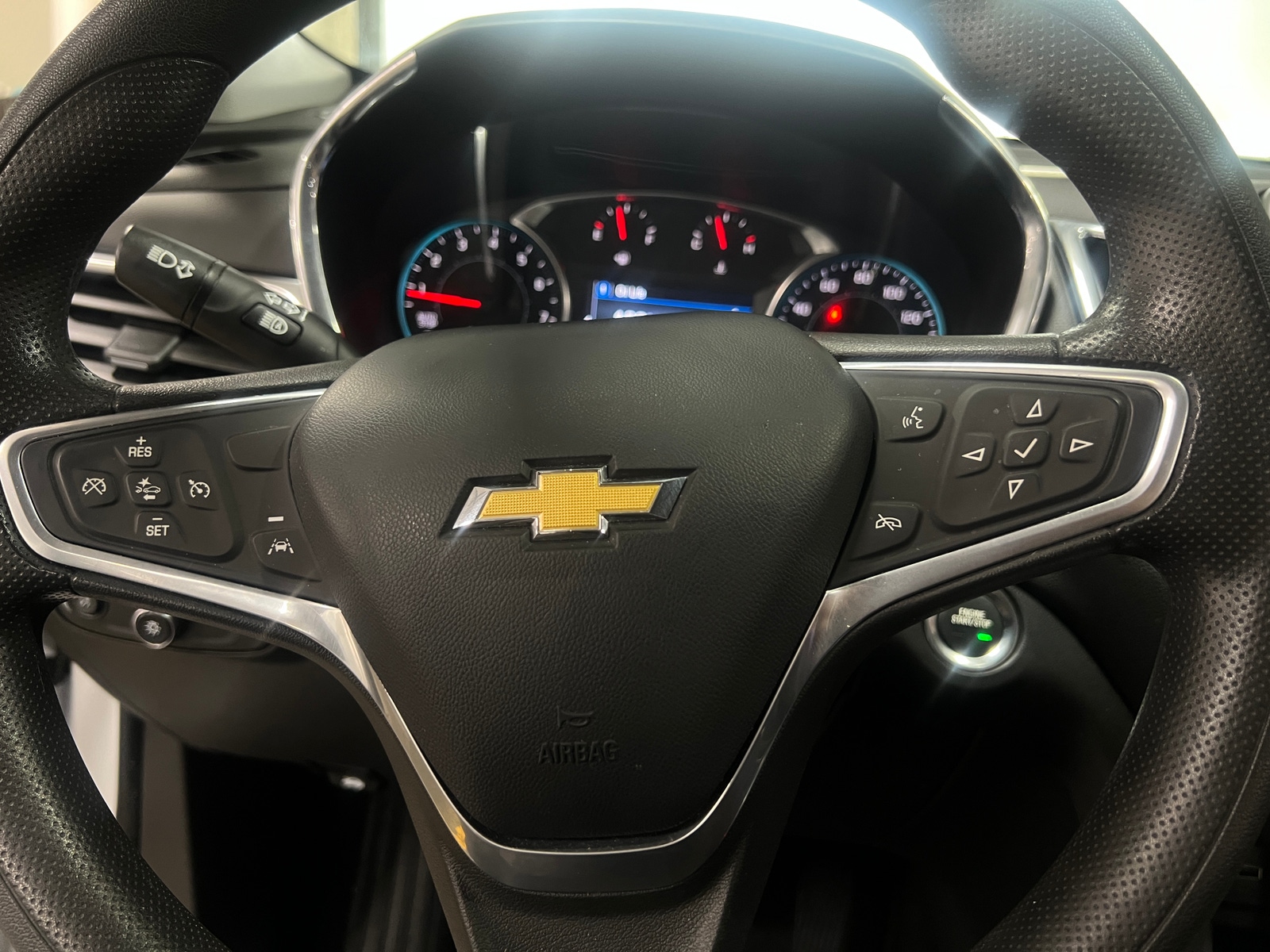 Thumbnail: 2023 Chevrolet Equinox - 5