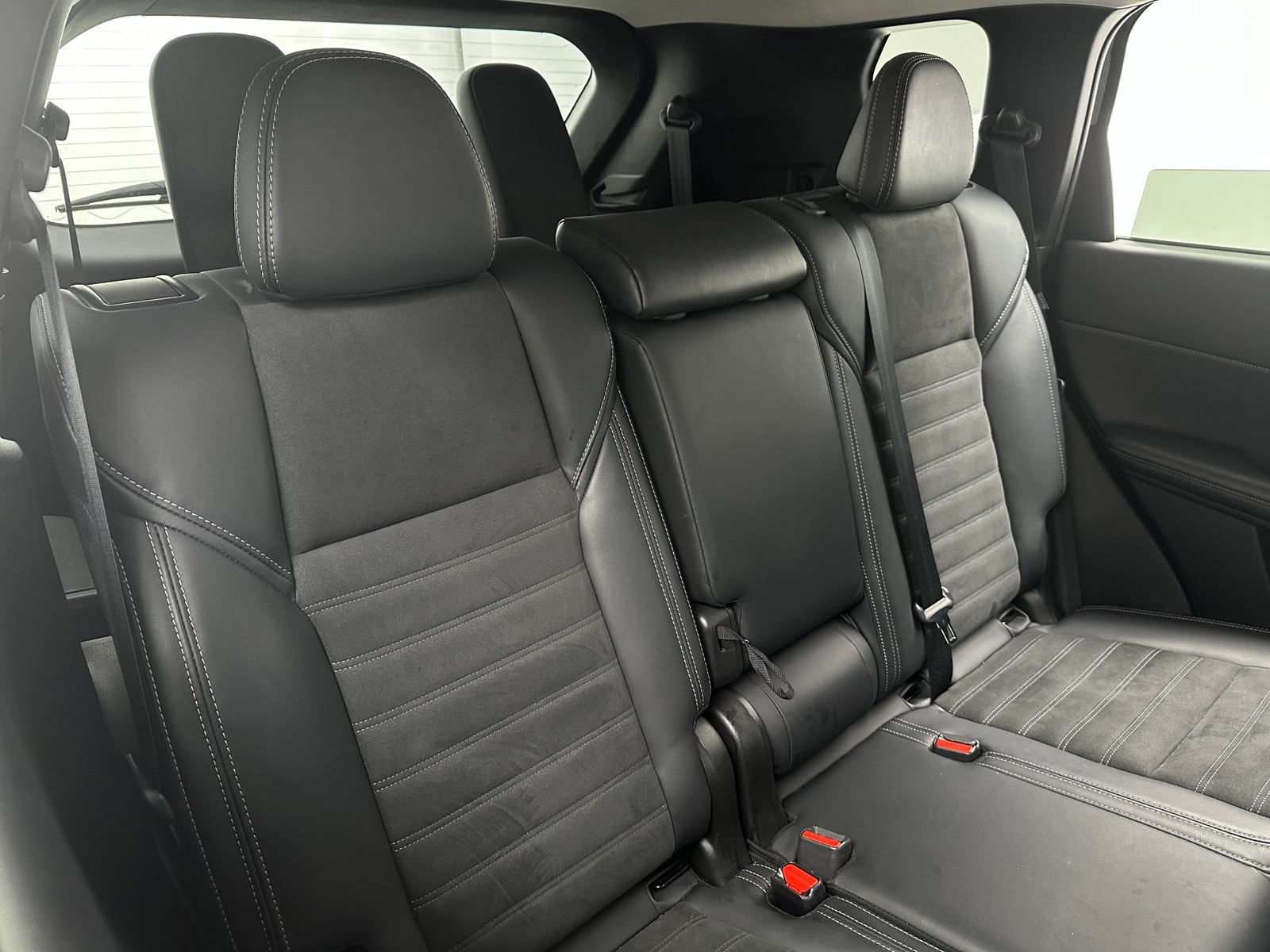 Thumbnail: 2024 Mitsubishi Outlander - 5