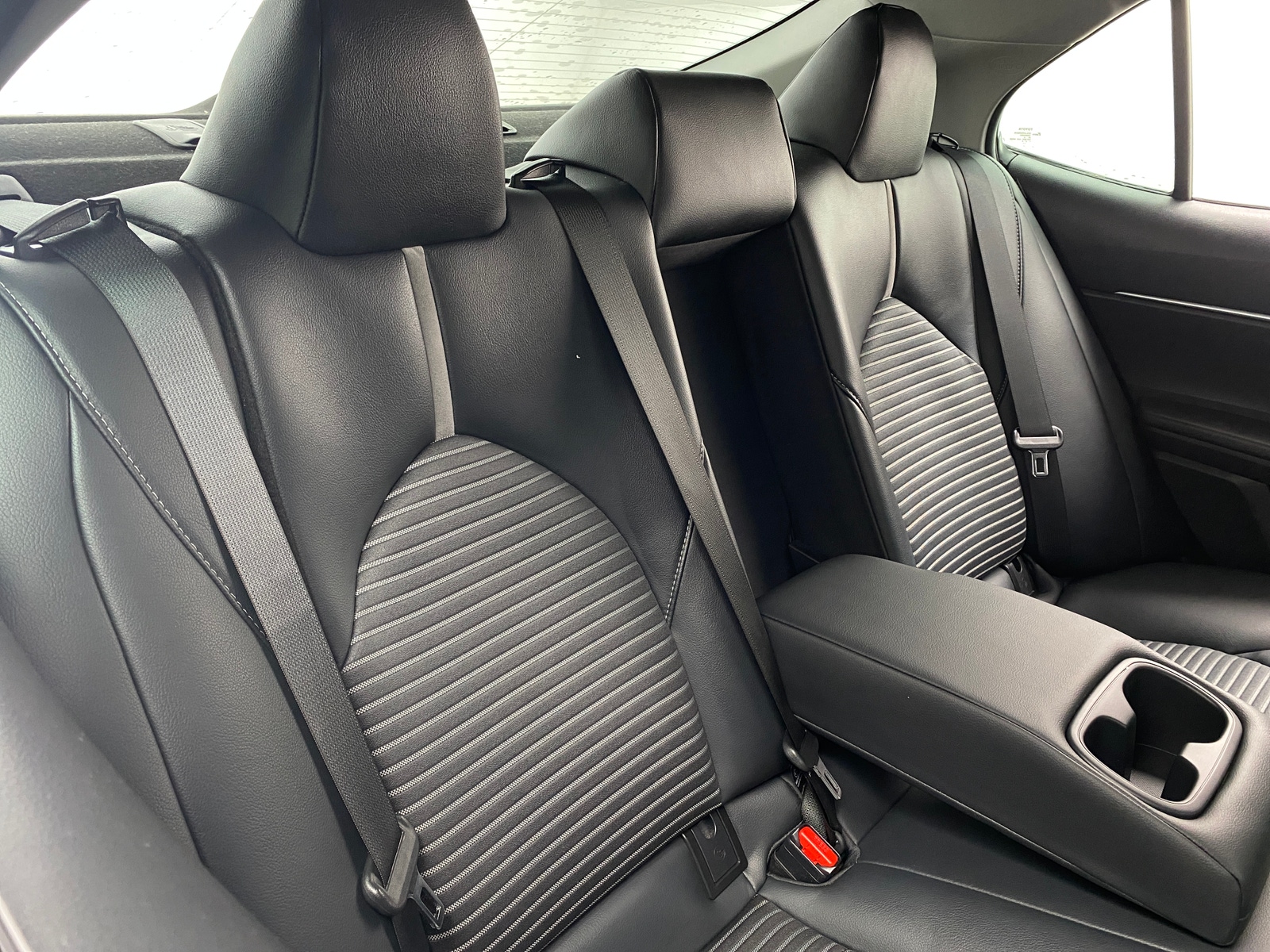 Thumbnail: 2019 Toyota Camry - 5