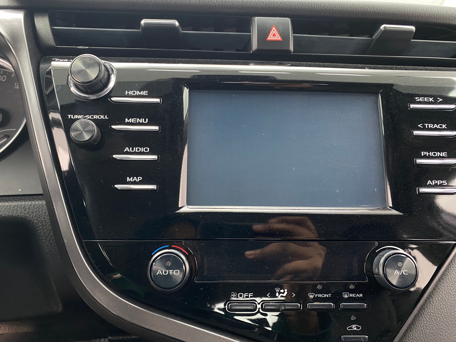 Thumbnail: 2019 Toyota Camry - 3