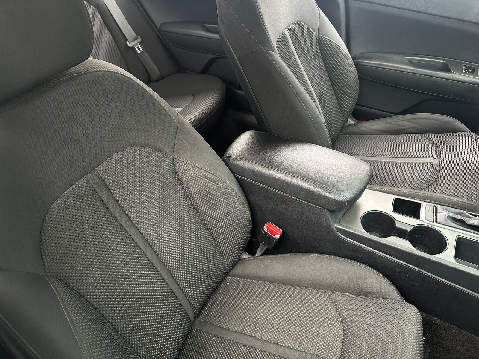 Thumbnail: 2019 Kia Optima - 2