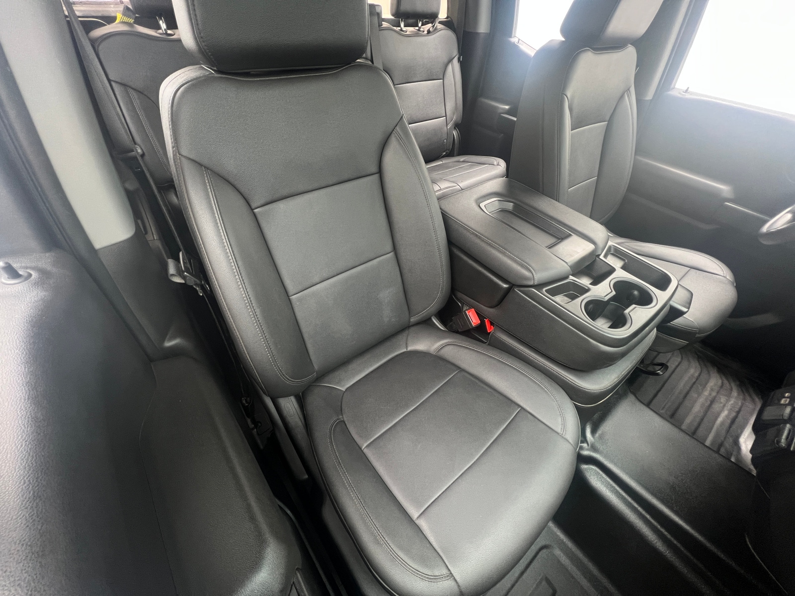 Thumbnail: 2021 Chevrolet Silverado 1500 - 2