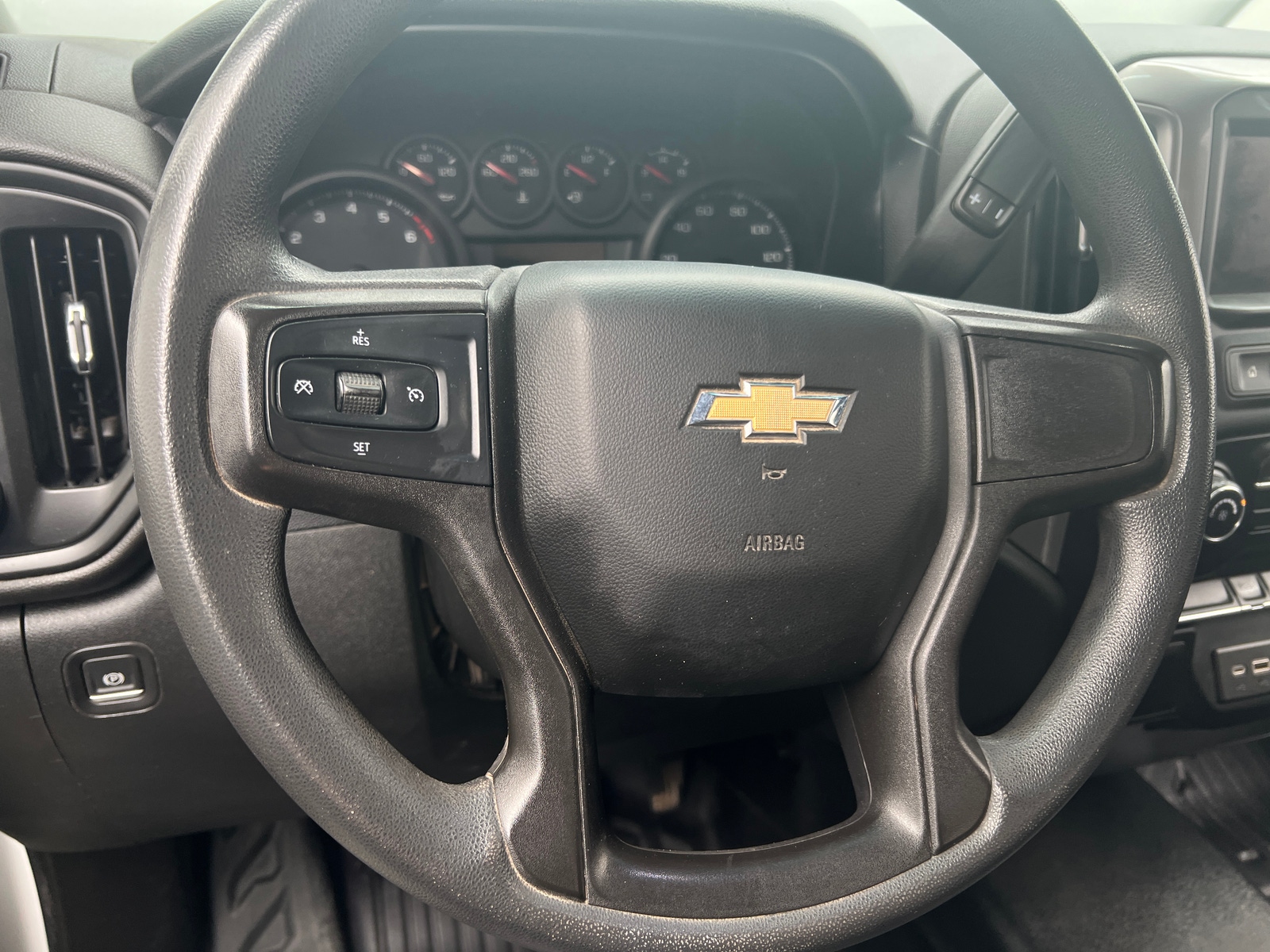 Thumbnail: 2021 Chevrolet Silverado 1500 - 5