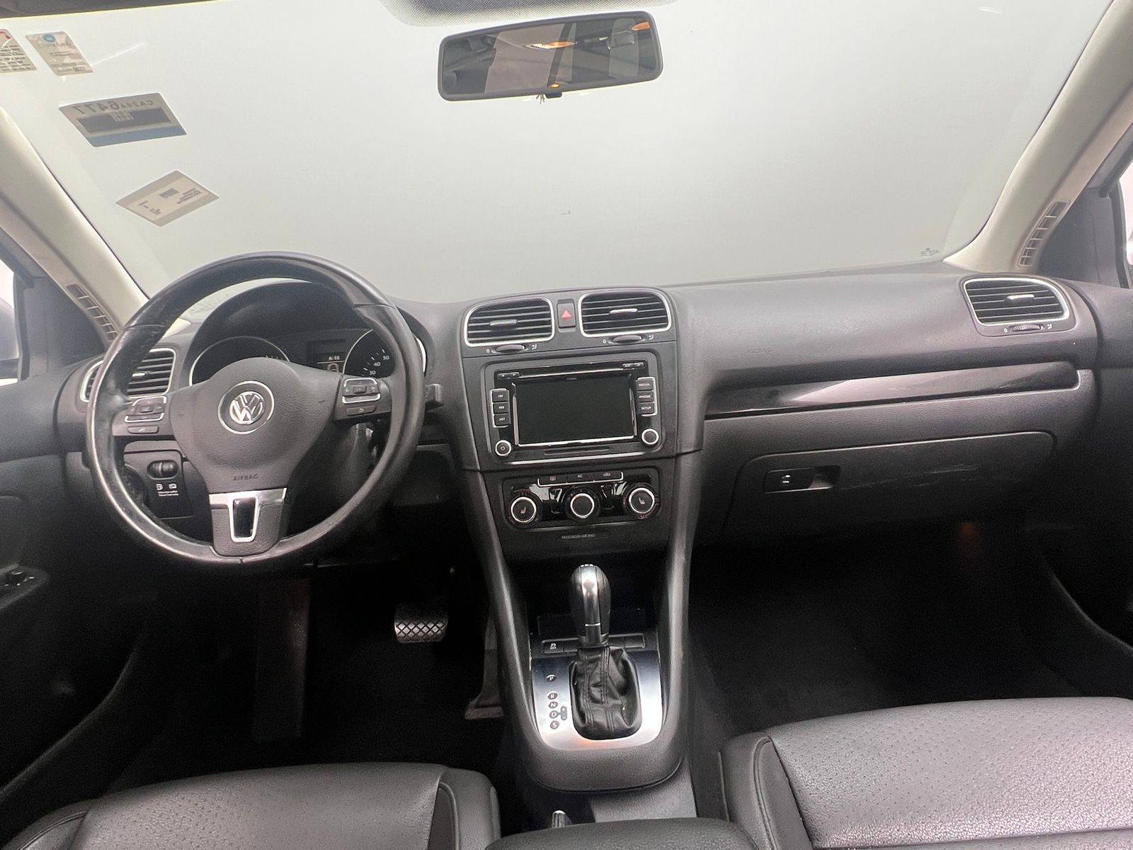 Thumbnail: 2012 Volkswagen Jetta - 2