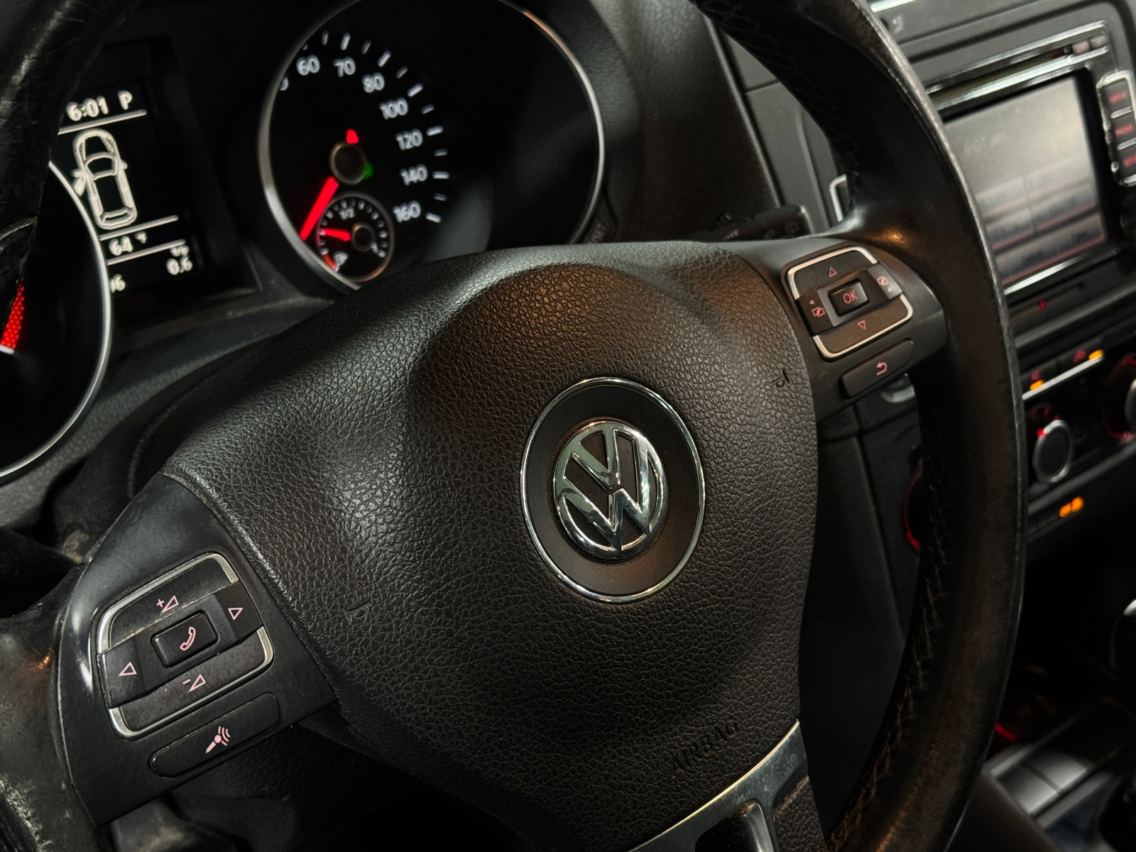 Thumbnail: 2012 Volkswagen Jetta - 4