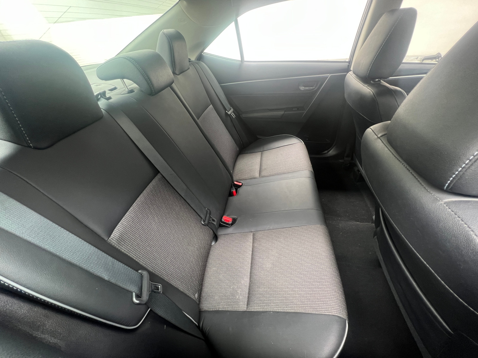 Thumbnail: 2014 Toyota Corolla - 6