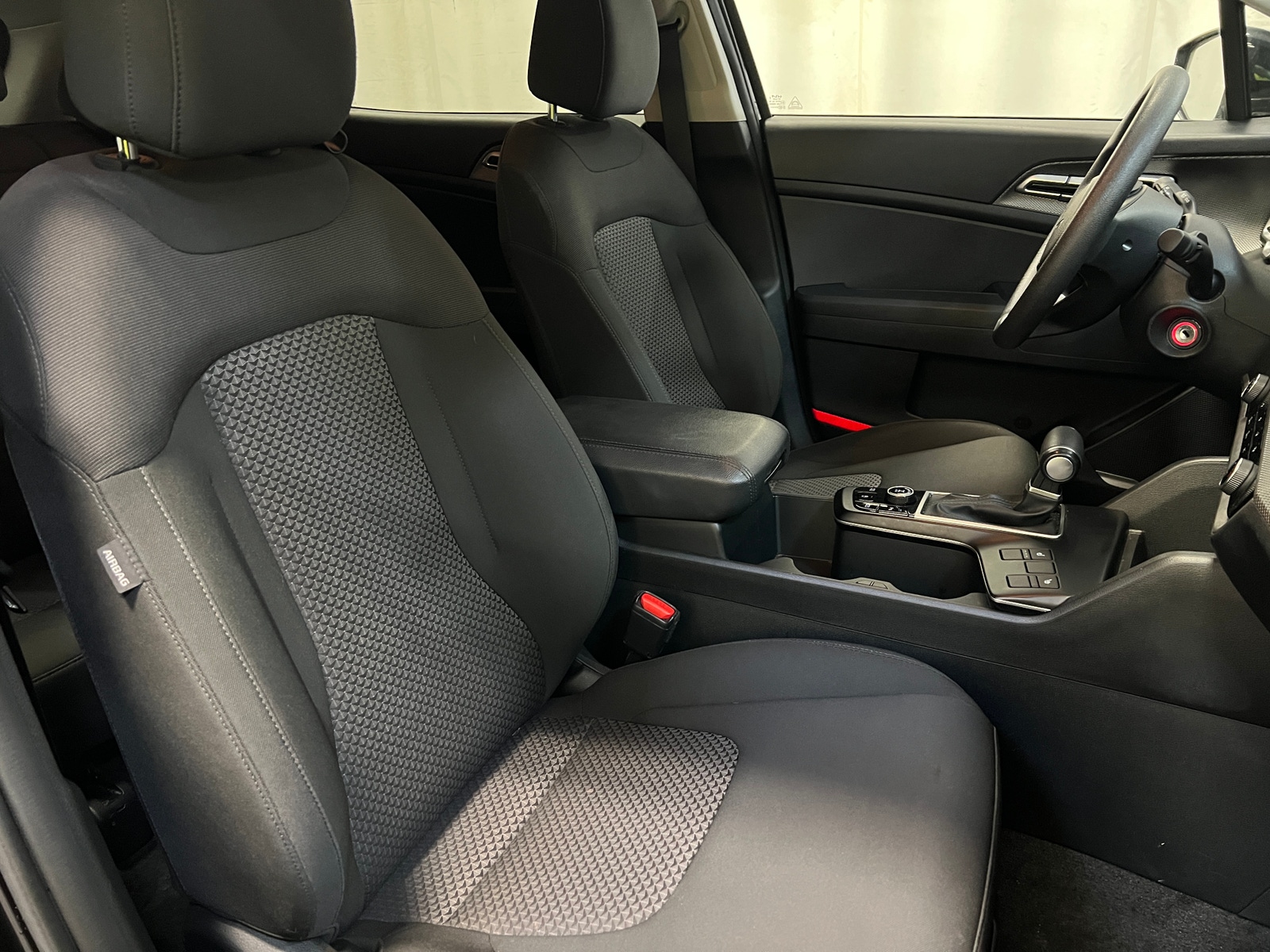 Thumbnail: 2024 Kia Sportage - 2