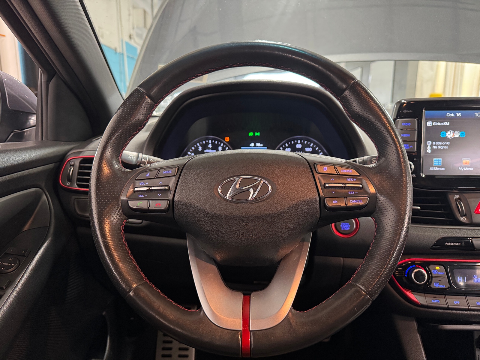 Thumbnail: 2018 Hyundai Elantra - 4