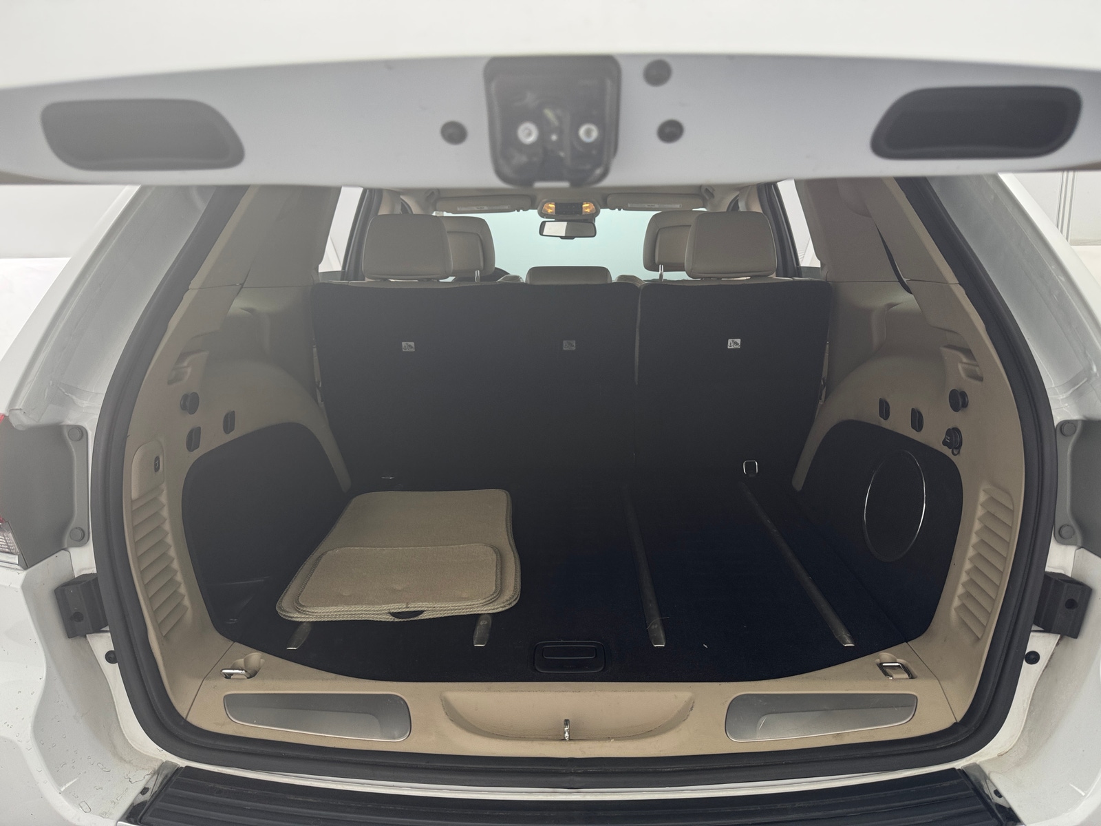 Thumbnail: 2015 Jeep Grand Cherokee - 6