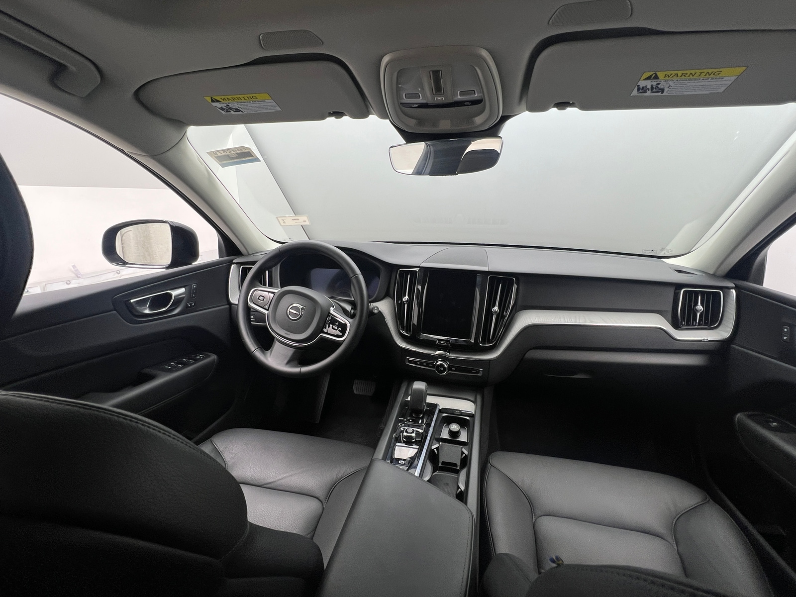 Thumbnail: 2025 Volvo XC60 - 2