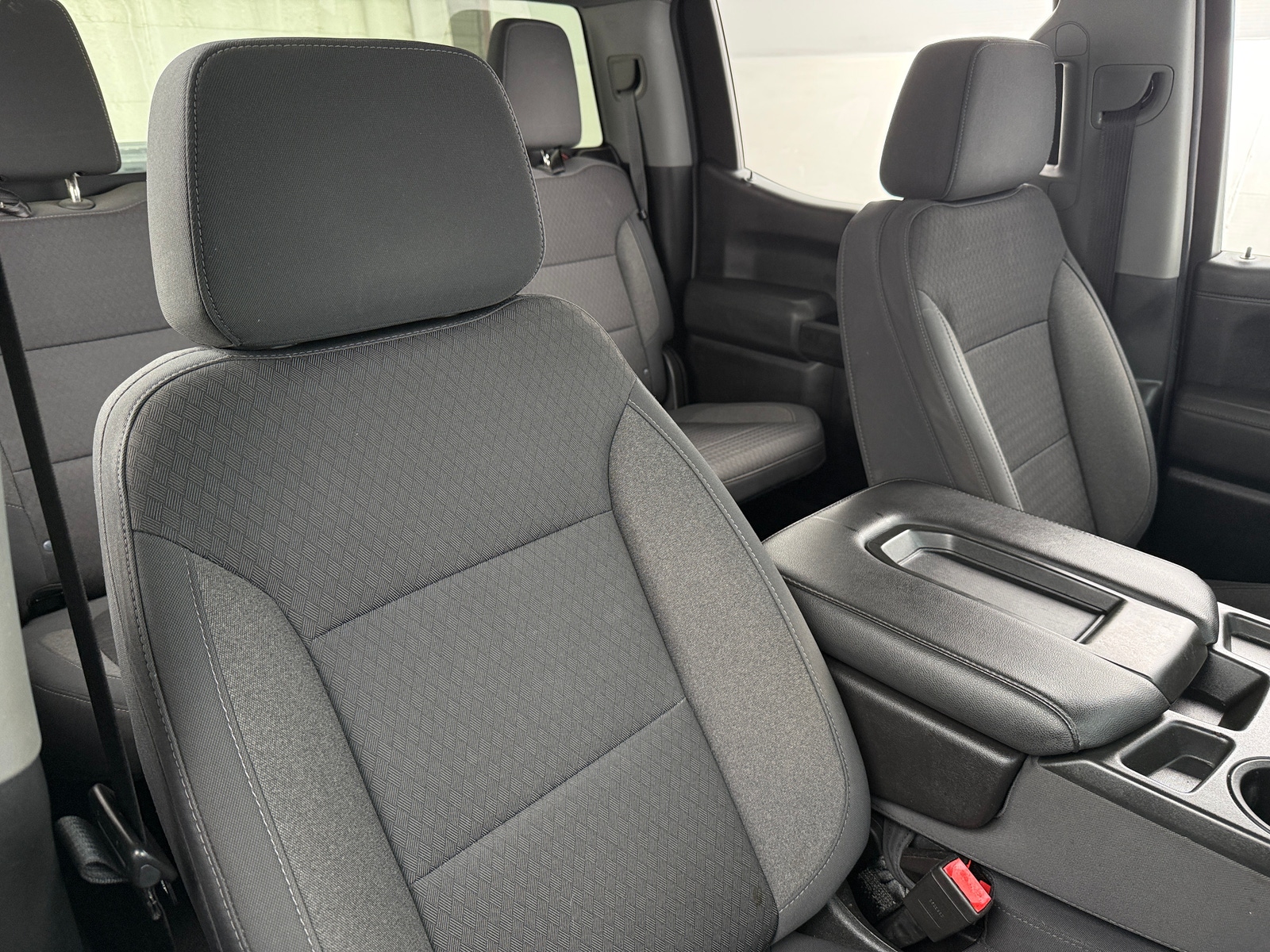 Thumbnail: 2020 Chevrolet Silverado 1500 - 2