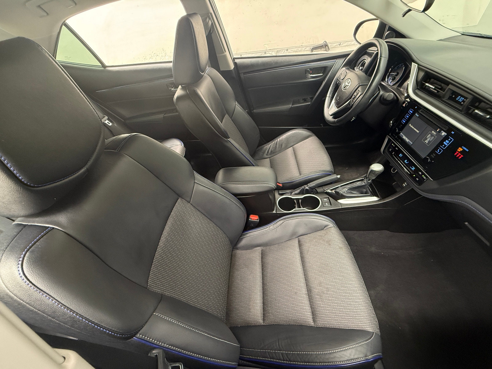 Thumbnail: 2019 Toyota Corolla - 2