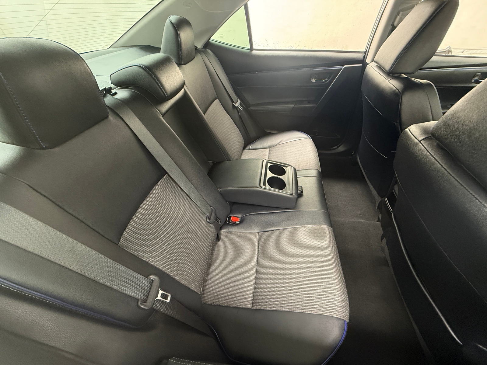 Thumbnail: 2019 Toyota Corolla - 6