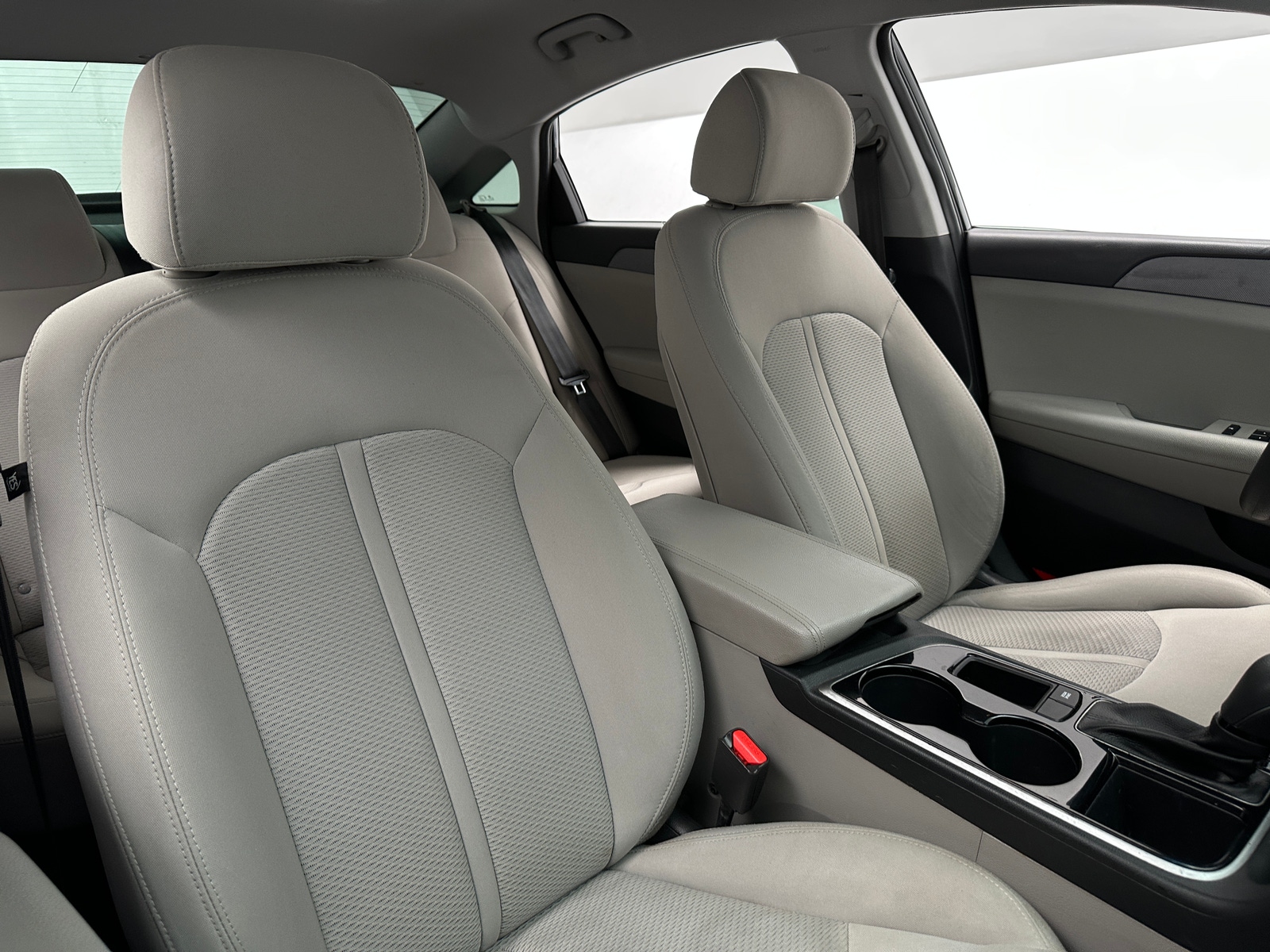 Thumbnail: 2019 Hyundai Sonata - 2