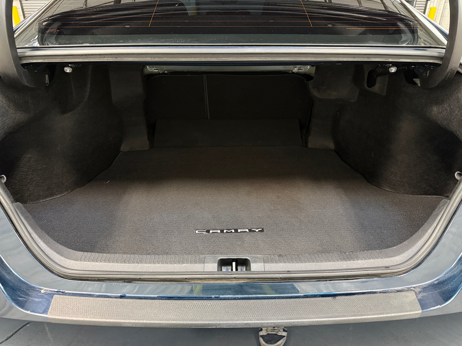 Thumbnail: 2019 Toyota Camry - 6
