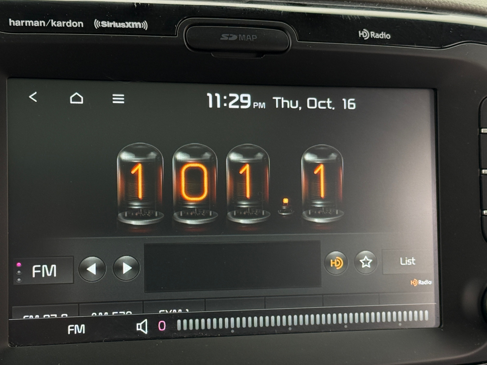 Thumbnail: 2019 Kia Soul - 3