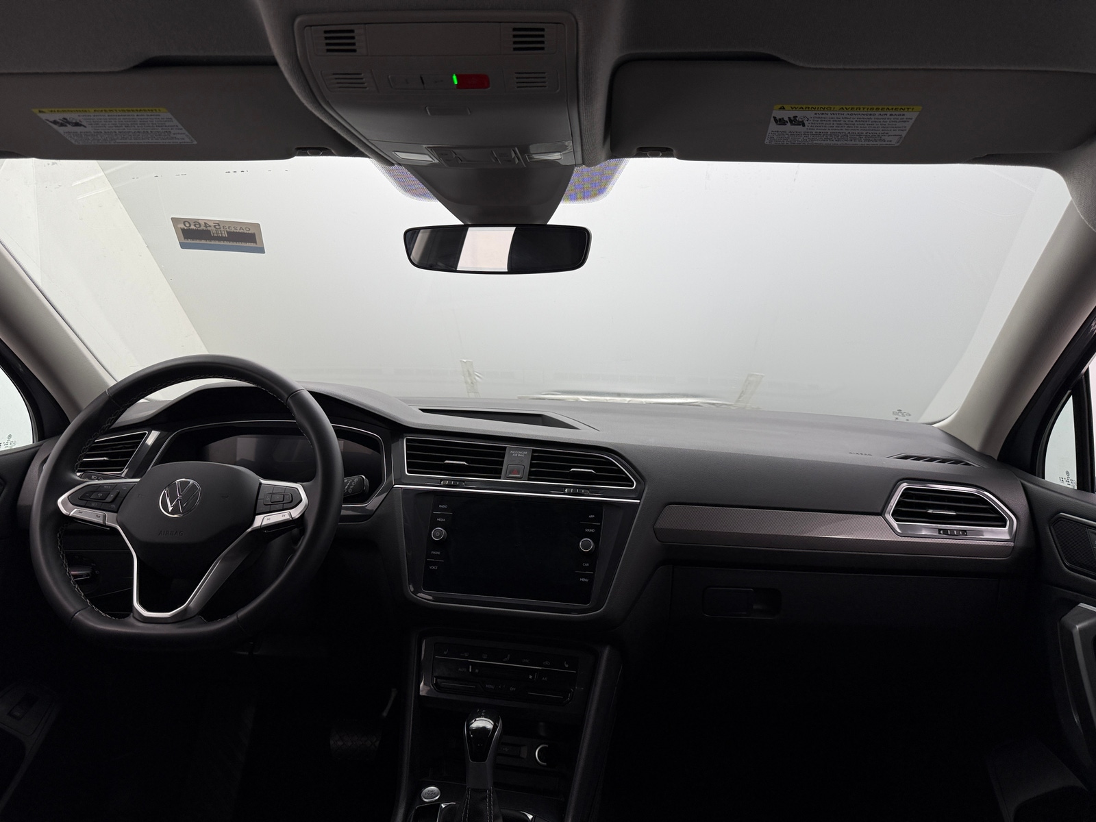 Thumbnail: 2024 Volkswagen Tiguan - 2