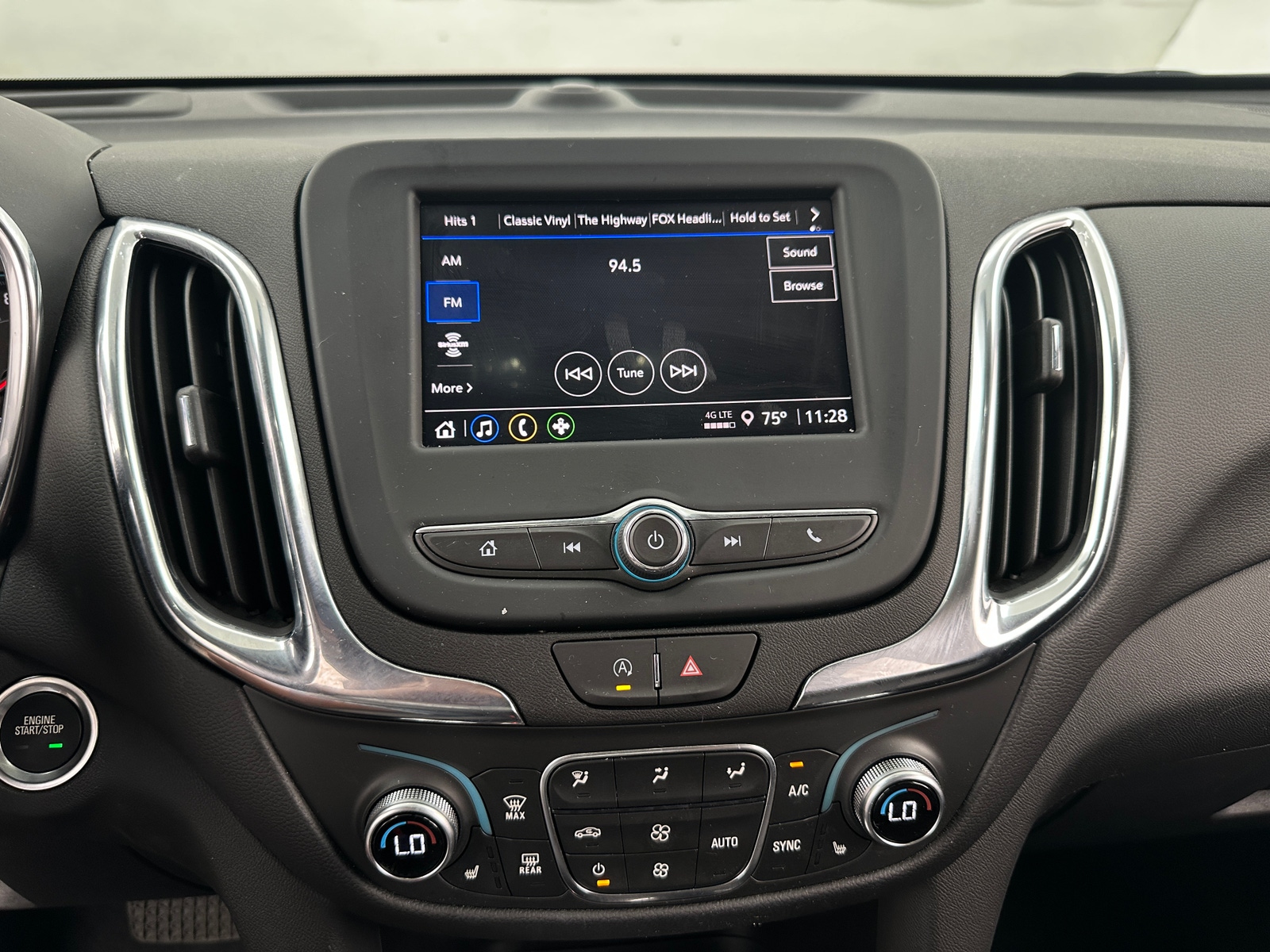 Thumbnail: 2024 Chevrolet Equinox - 4