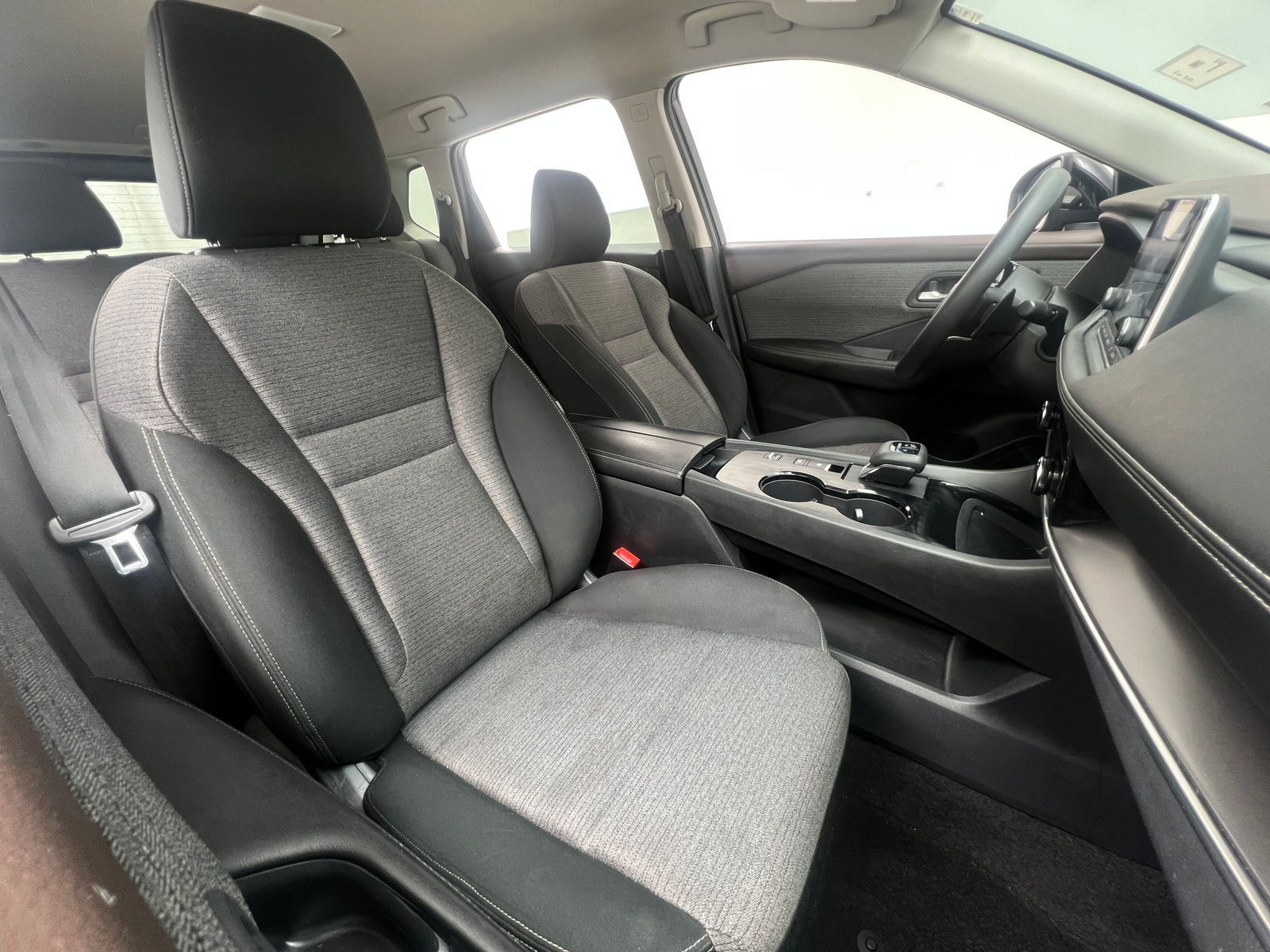 Thumbnail: 2021 Nissan Rogue - 2