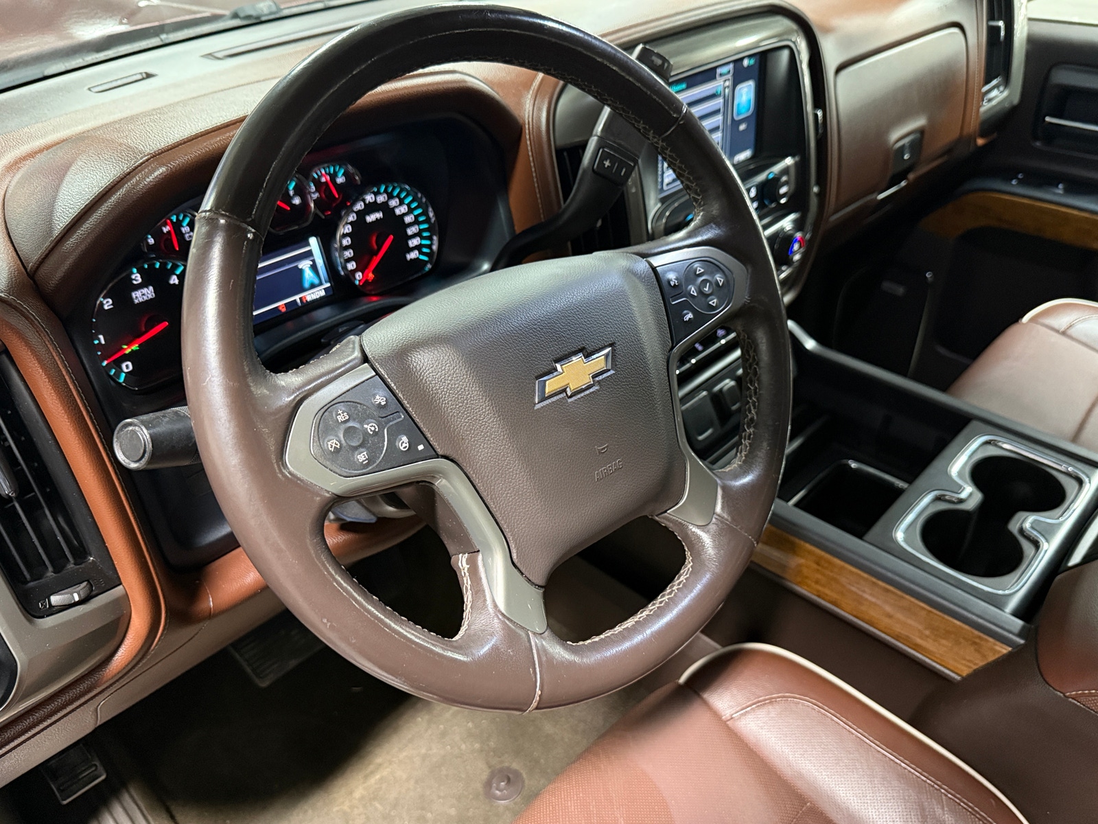 Thumbnail: 2015 Chevrolet Silverado 1500 - 4