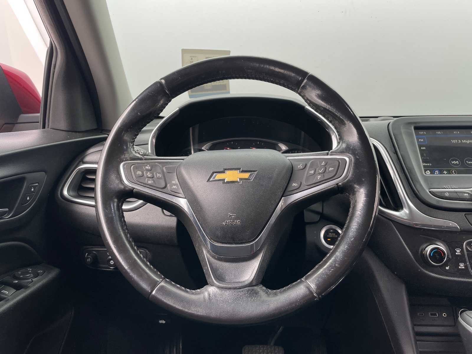Thumbnail: 2019 Chevrolet Equinox - 5