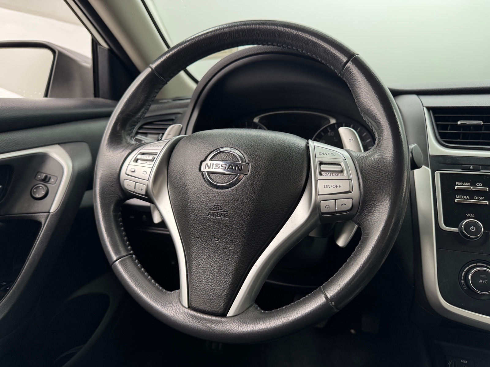Thumbnail: 2017 Nissan Altima - 5