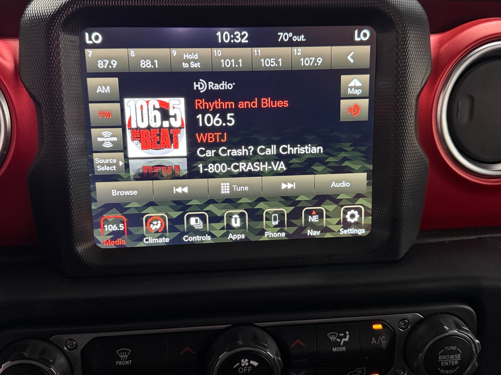 Thumbnail: 2021 Jeep Wrangler - 3