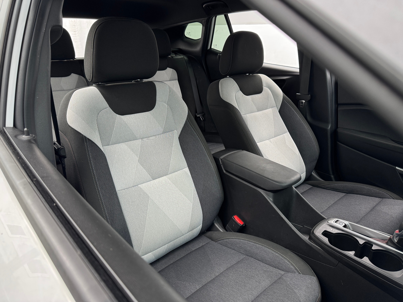 Thumbnail: 2024 Chevrolet Trax - 2