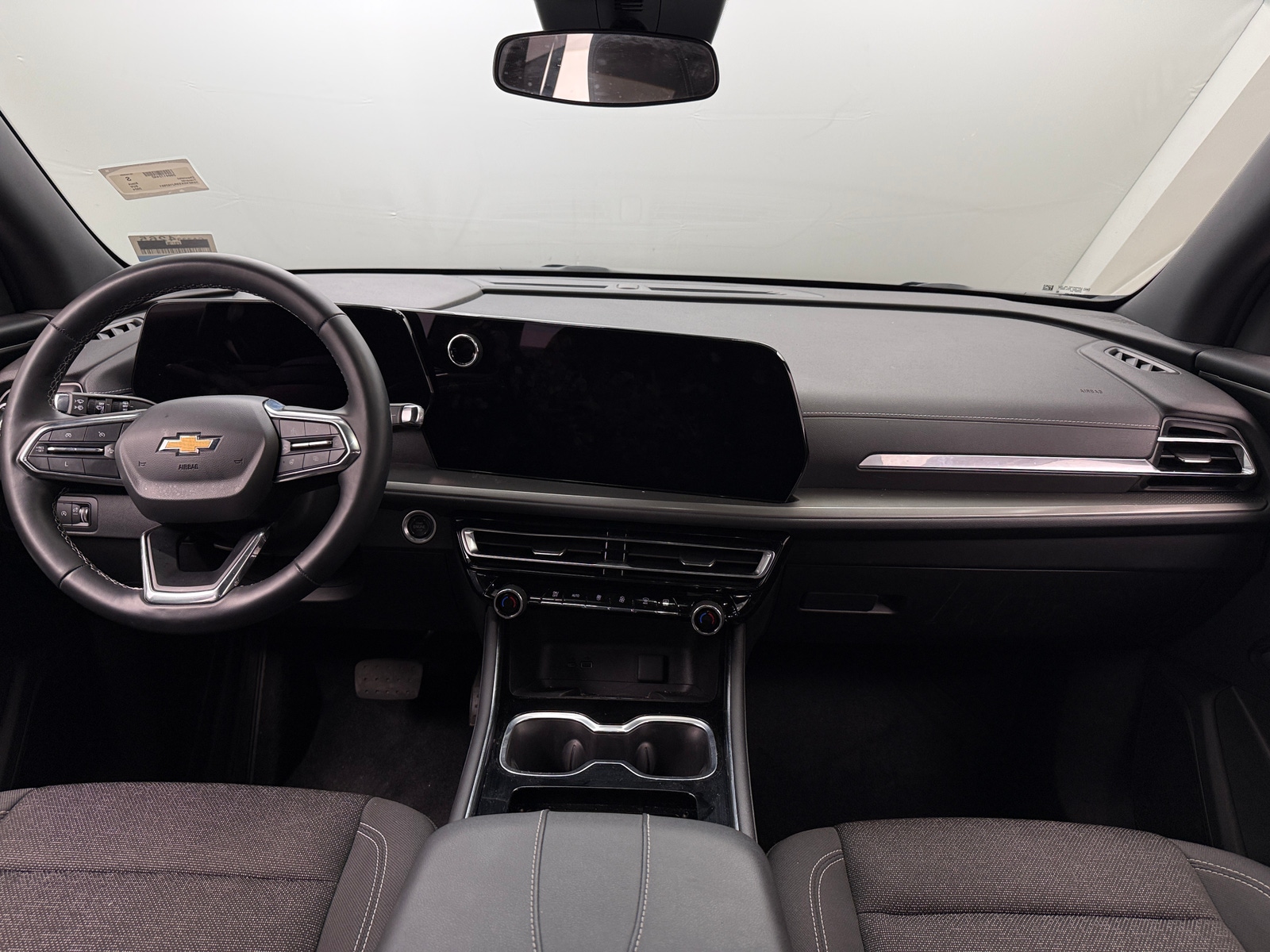 Thumbnail: 2024 Chevrolet Traverse - 3