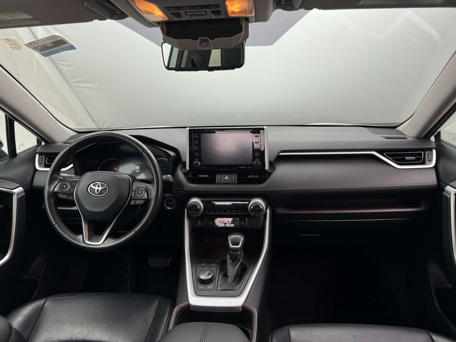 Thumbnail: 2019 Toyota RAV4 - 2