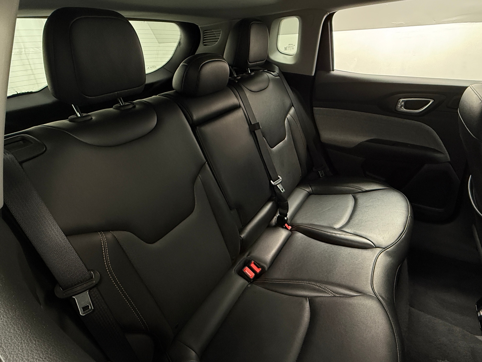 Thumbnail: 2022 Jeep Compass - 5