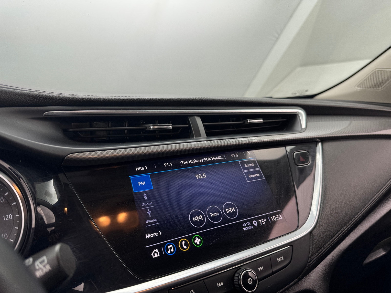 Thumbnail: 2021 Buick Encore GX - 4