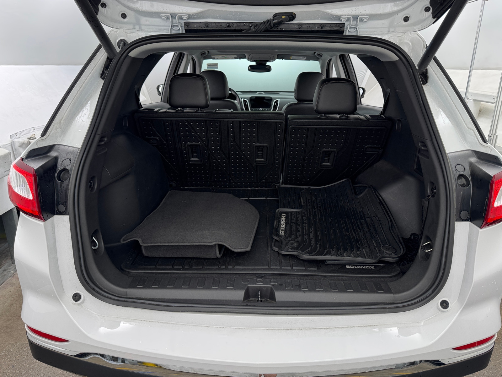 Thumbnail: 2021 Chevrolet Equinox - 6