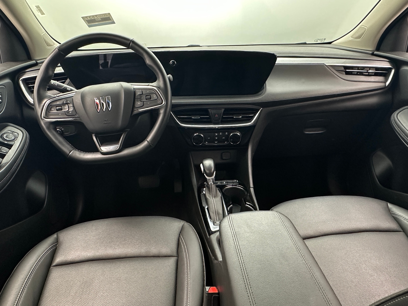 Thumbnail: 2024 Buick Encore GX - 2