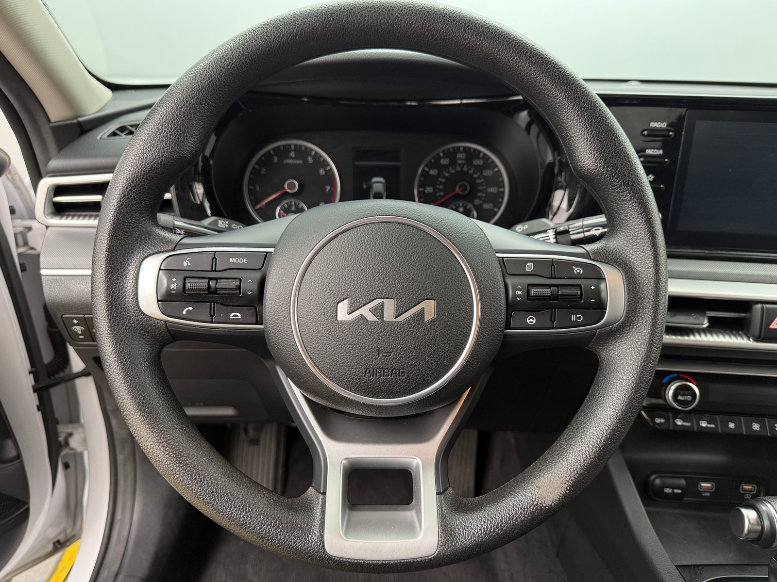 Thumbnail: 2024 Kia K5 - 5
