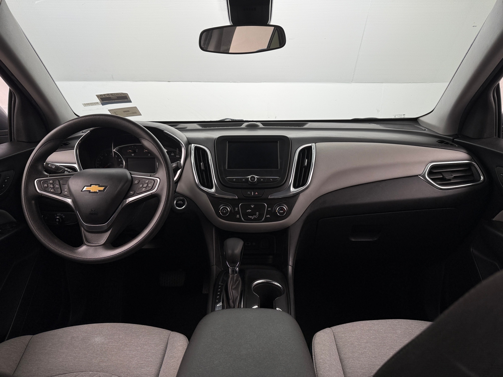 Thumbnail: 2023 Chevrolet Equinox - 3