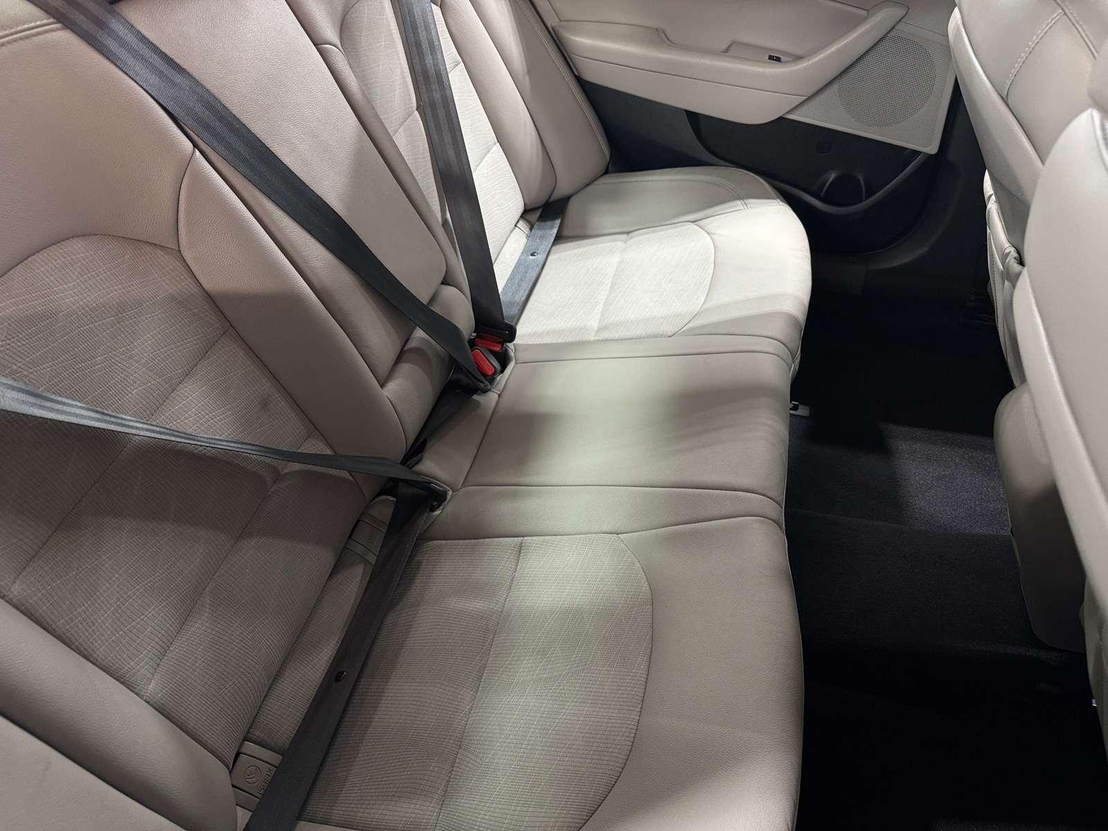 Thumbnail: 2016 Hyundai Sonata - 6