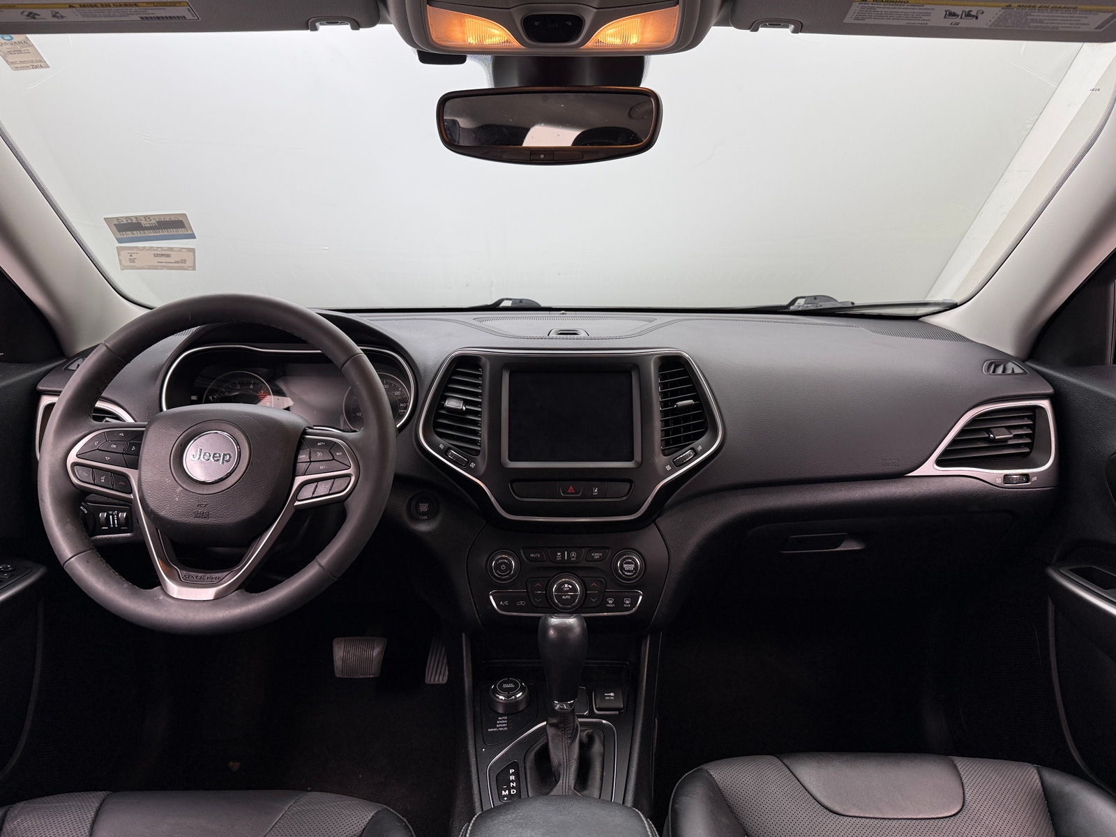 Thumbnail: 2022 Jeep Cherokee - 2
