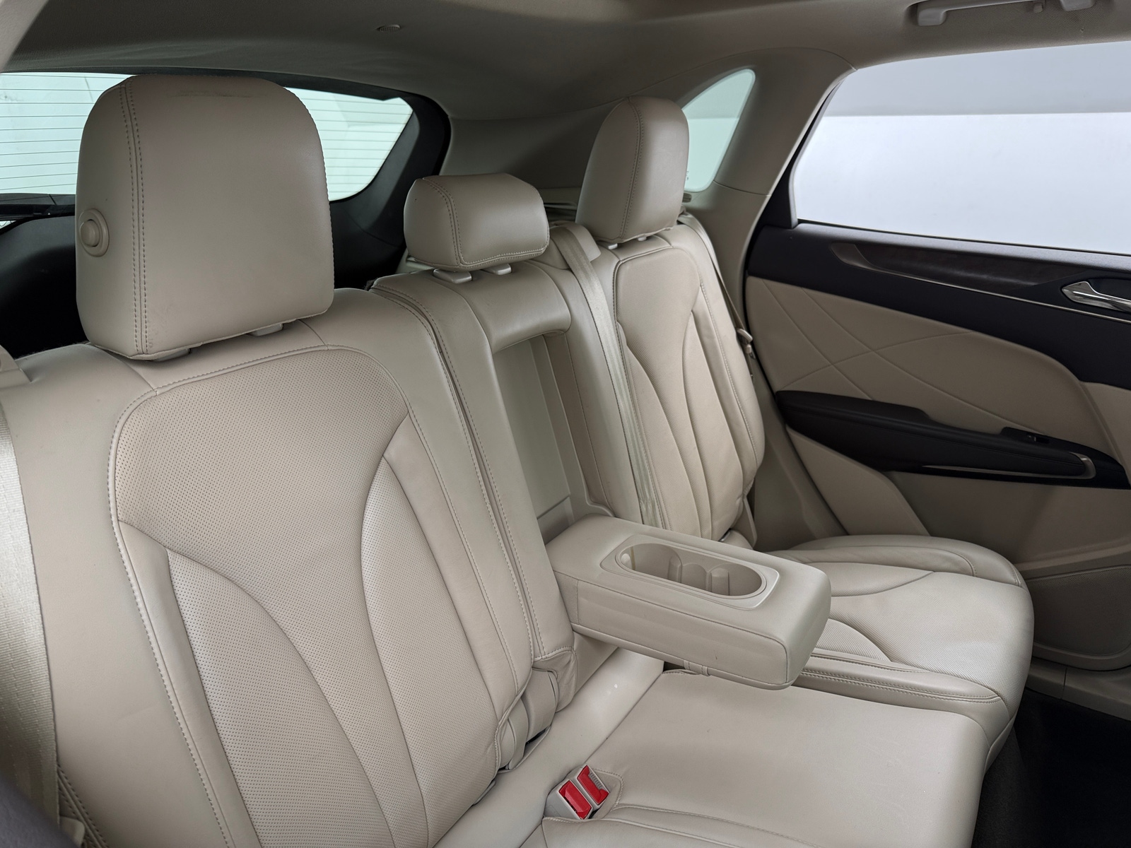 Thumbnail: 2018 Lincoln MKC - 5