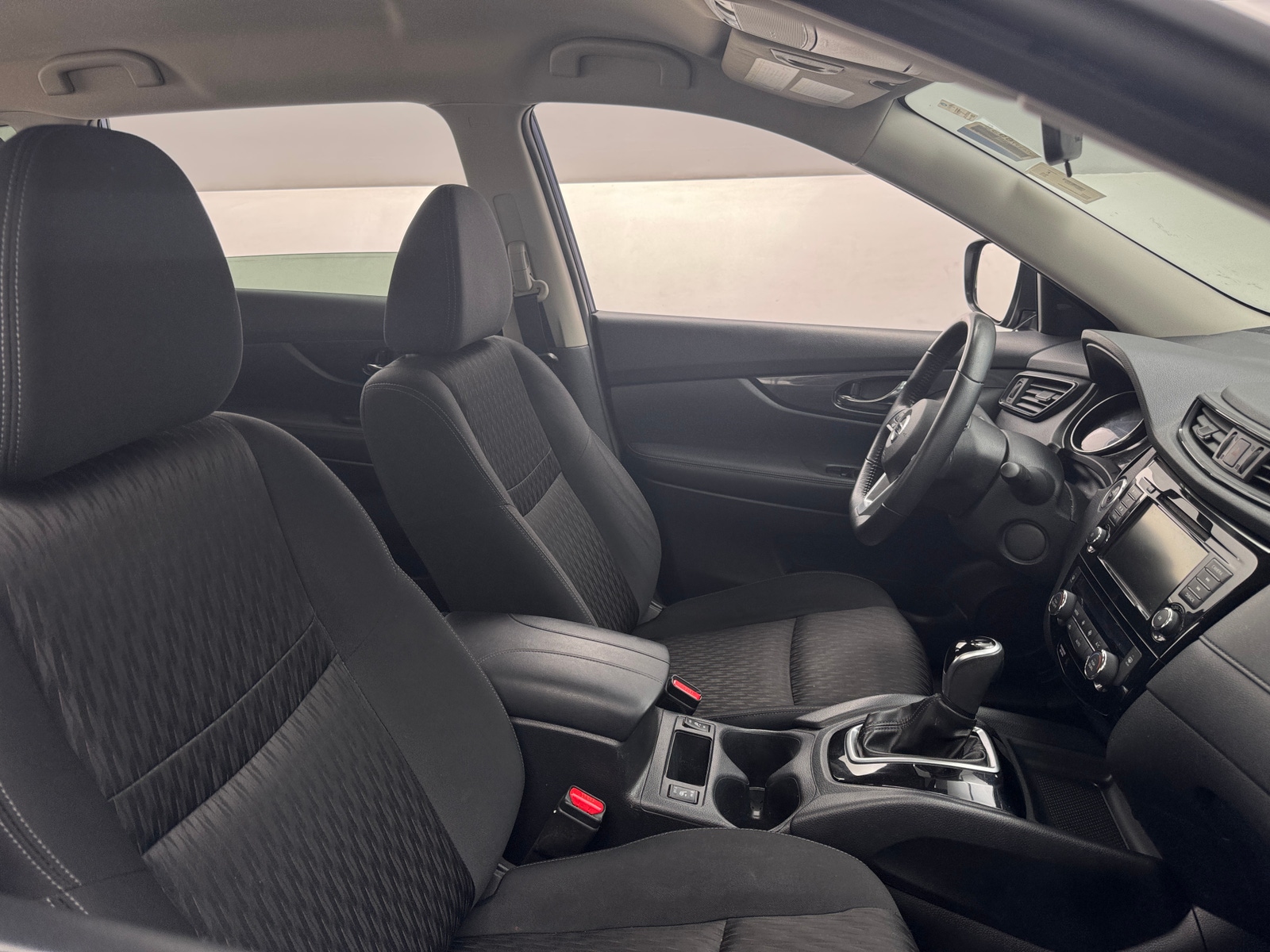 Thumbnail: 2019 Nissan Rogue - 2