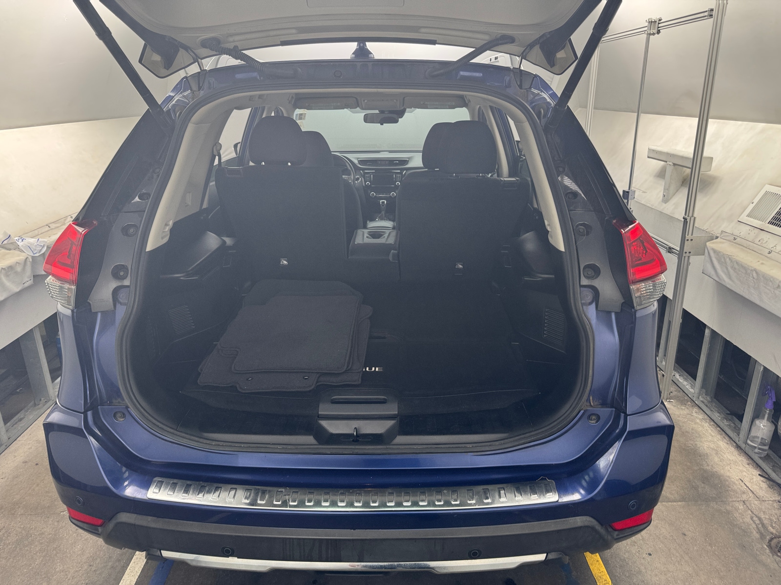 Thumbnail: 2019 Nissan Rogue - 7