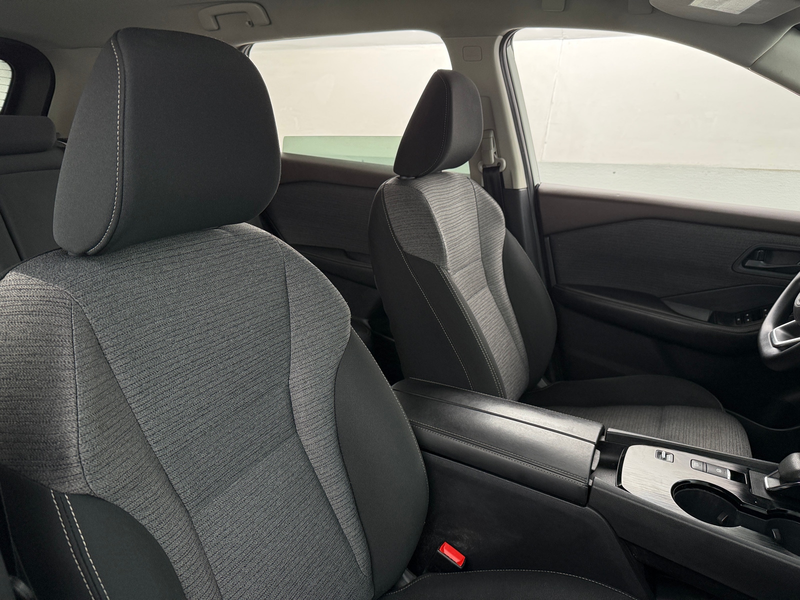 Thumbnail: 2022 Nissan Rogue - 2