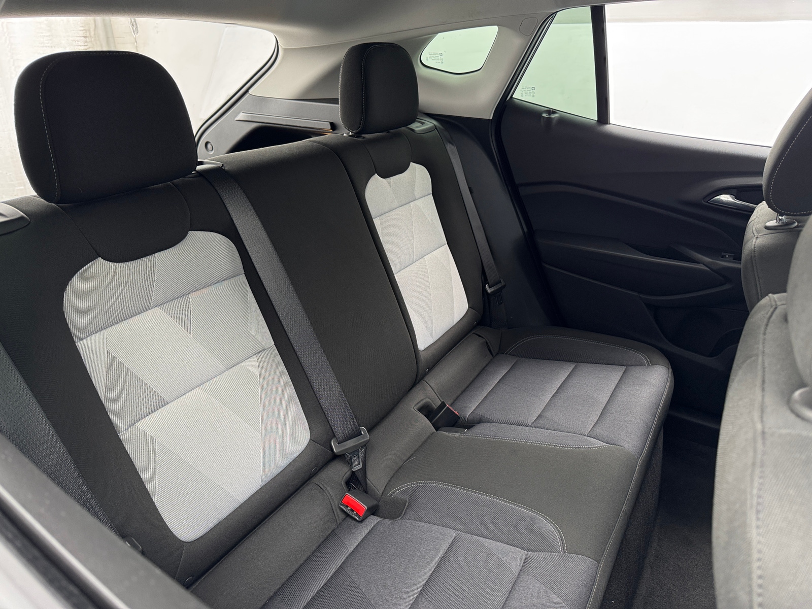 Thumbnail: 2025 Chevrolet Trax - 6