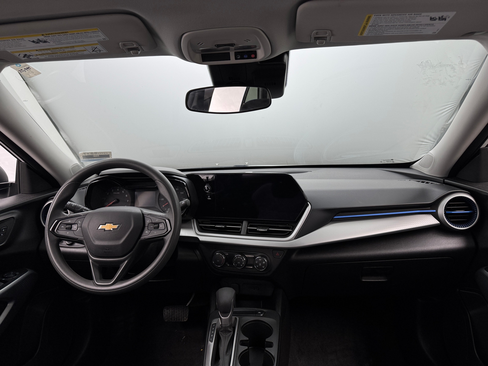 Thumbnail: 2025 Chevrolet Trax - 3