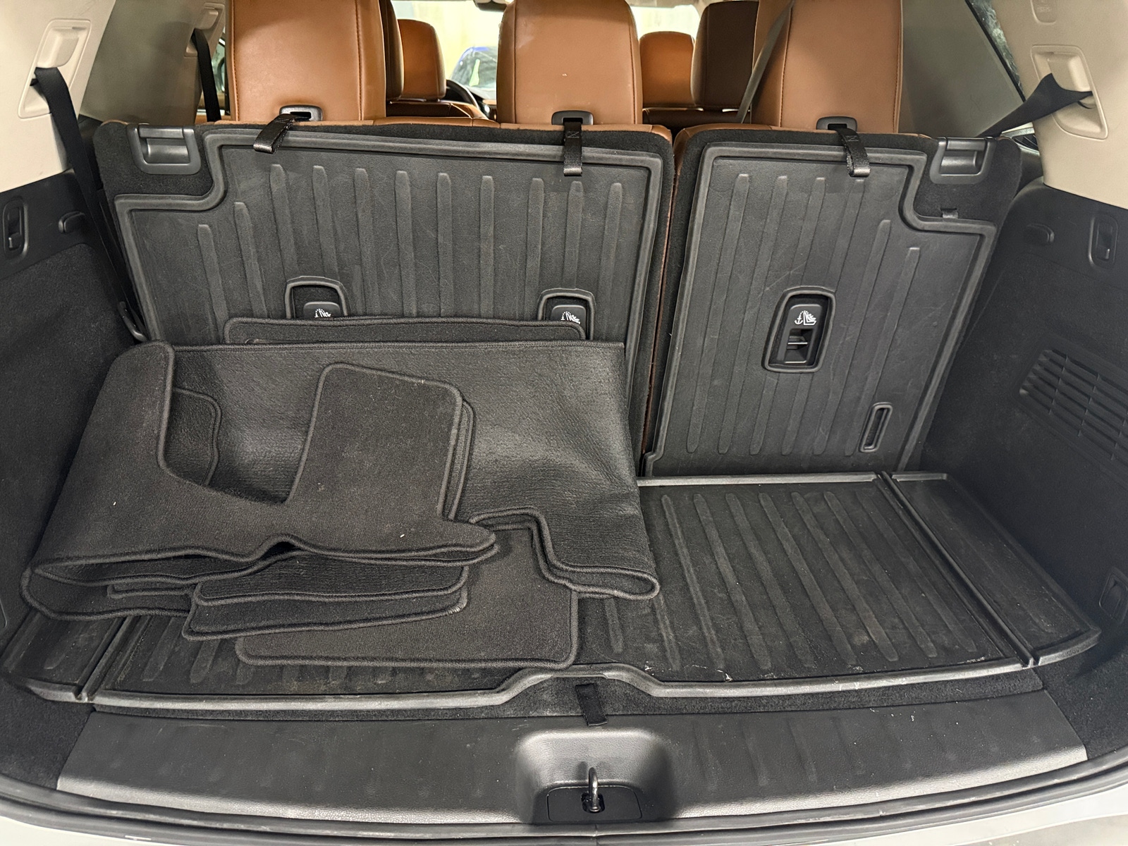 Thumbnail: 2023 Nissan Pathfinder - 6