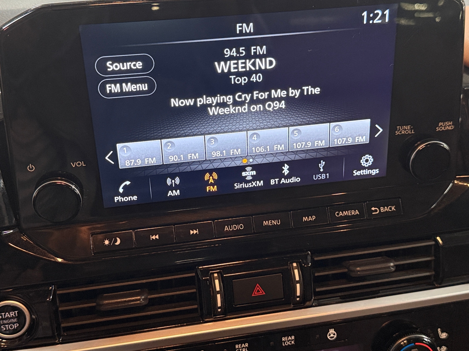 Thumbnail: 2023 Nissan Pathfinder - 3