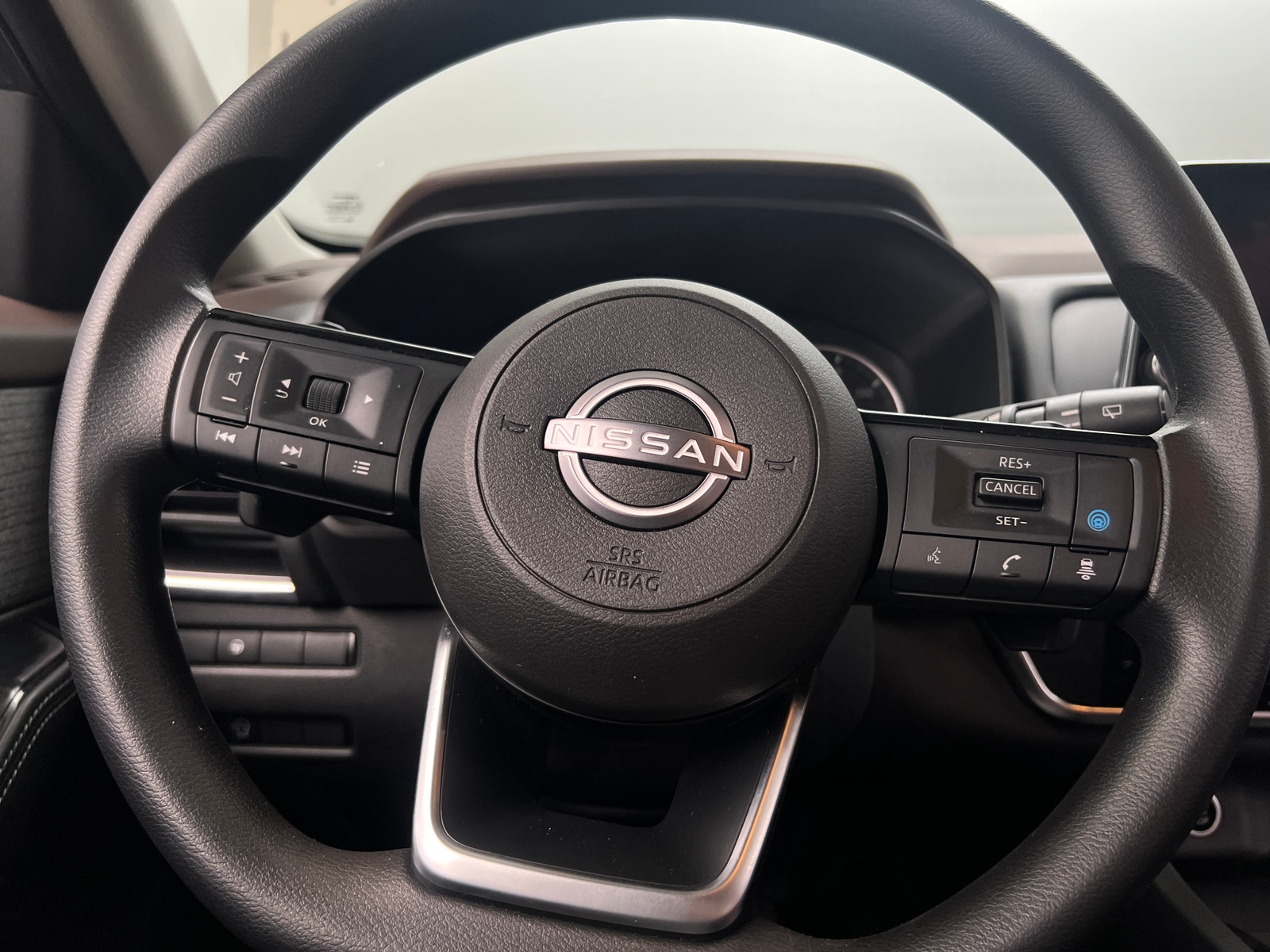 Thumbnail: 2023 Nissan Rogue - 5