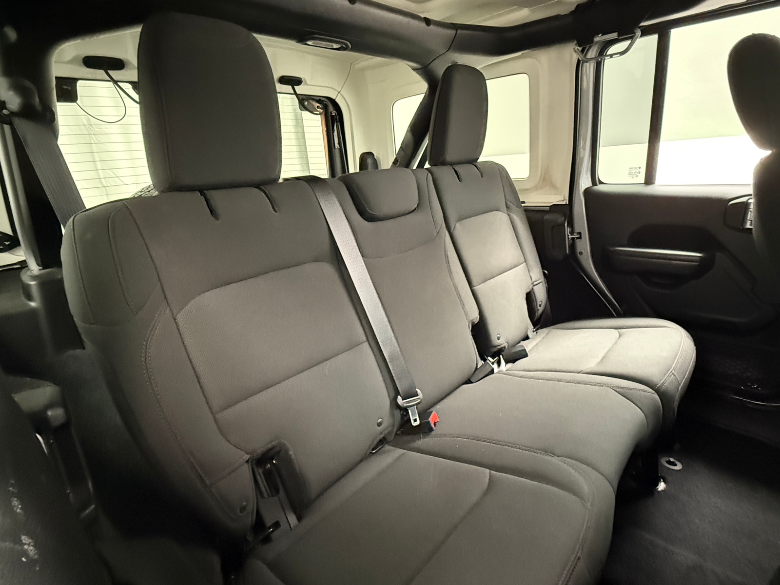 Thumbnail: 2018 Jeep Wrangler - 6