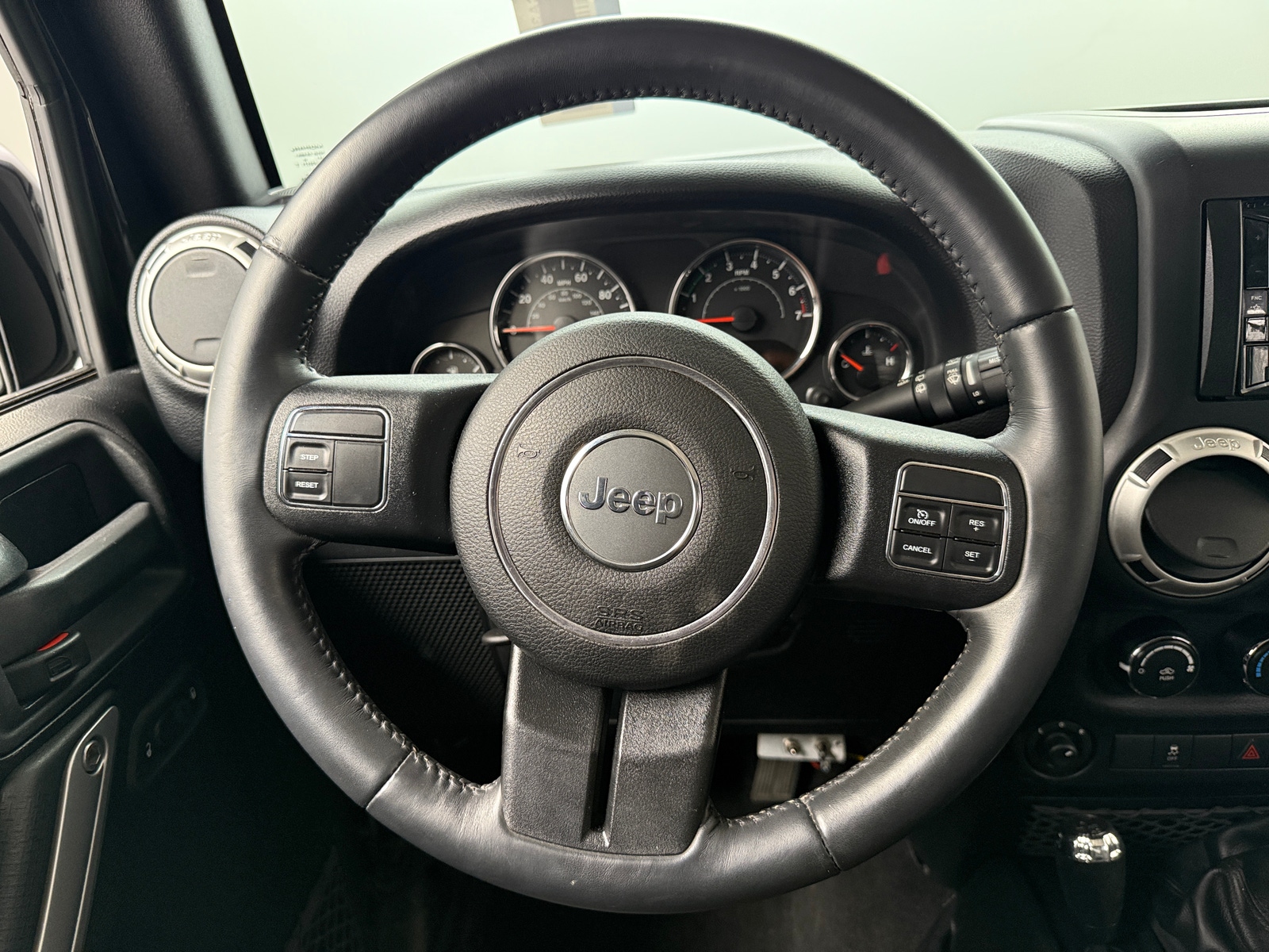 Thumbnail: 2016 Jeep Wrangler - 5