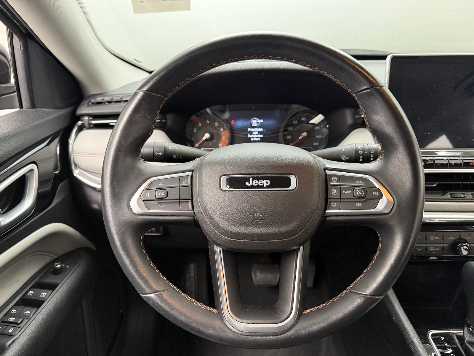 Thumbnail: 2022 Jeep Compass - 4
